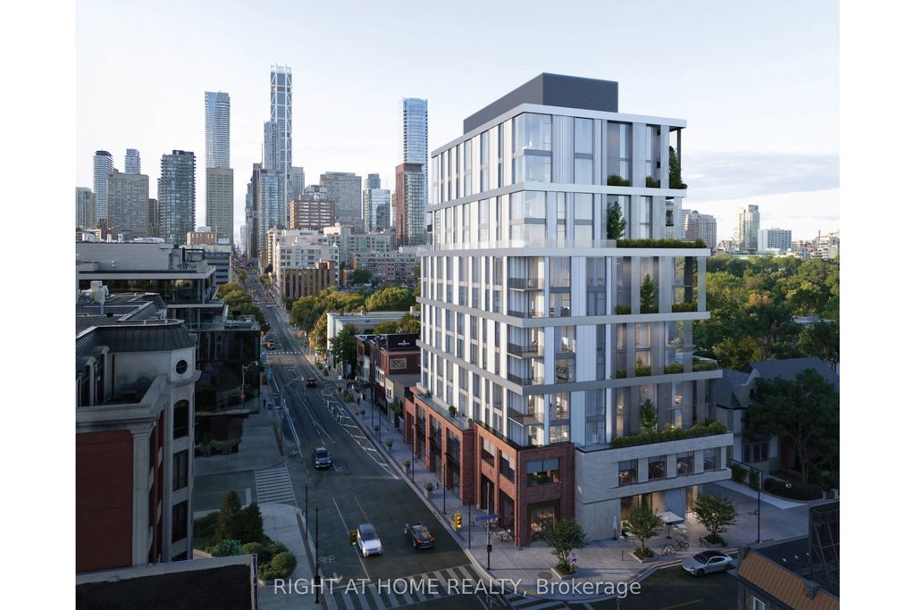 1 Roxborough Street W 403, Toronto C02
