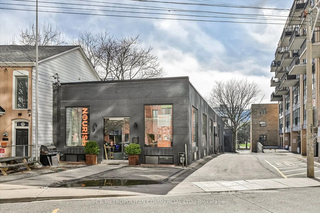 201 Niagara Street, Toronto C01