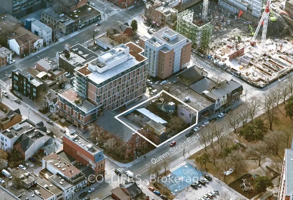 301-311 Queen Street E, Toronto C08