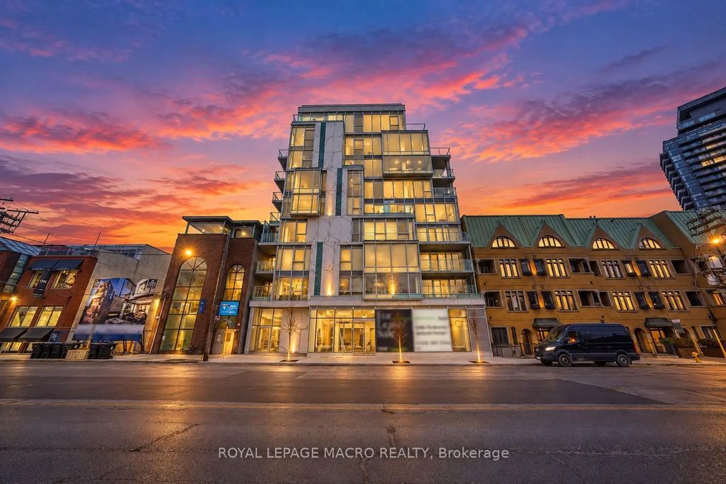 346 Davenport Road 403, Toronto C02