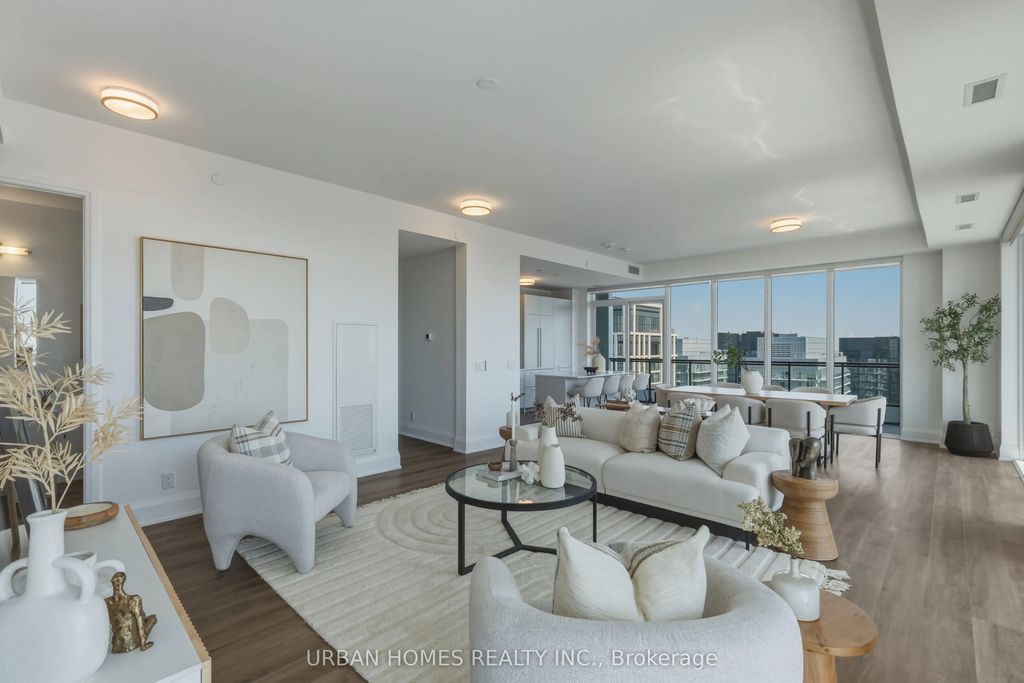 65 Broadway Avenue 3602, Toronto C10