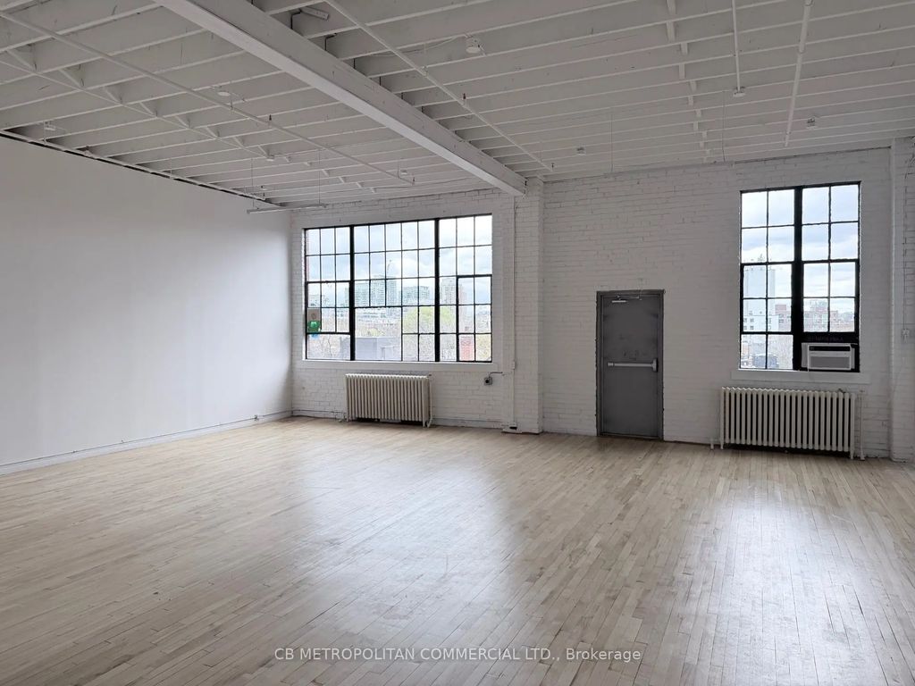 688 Richmond Street W 403, Toronto C01