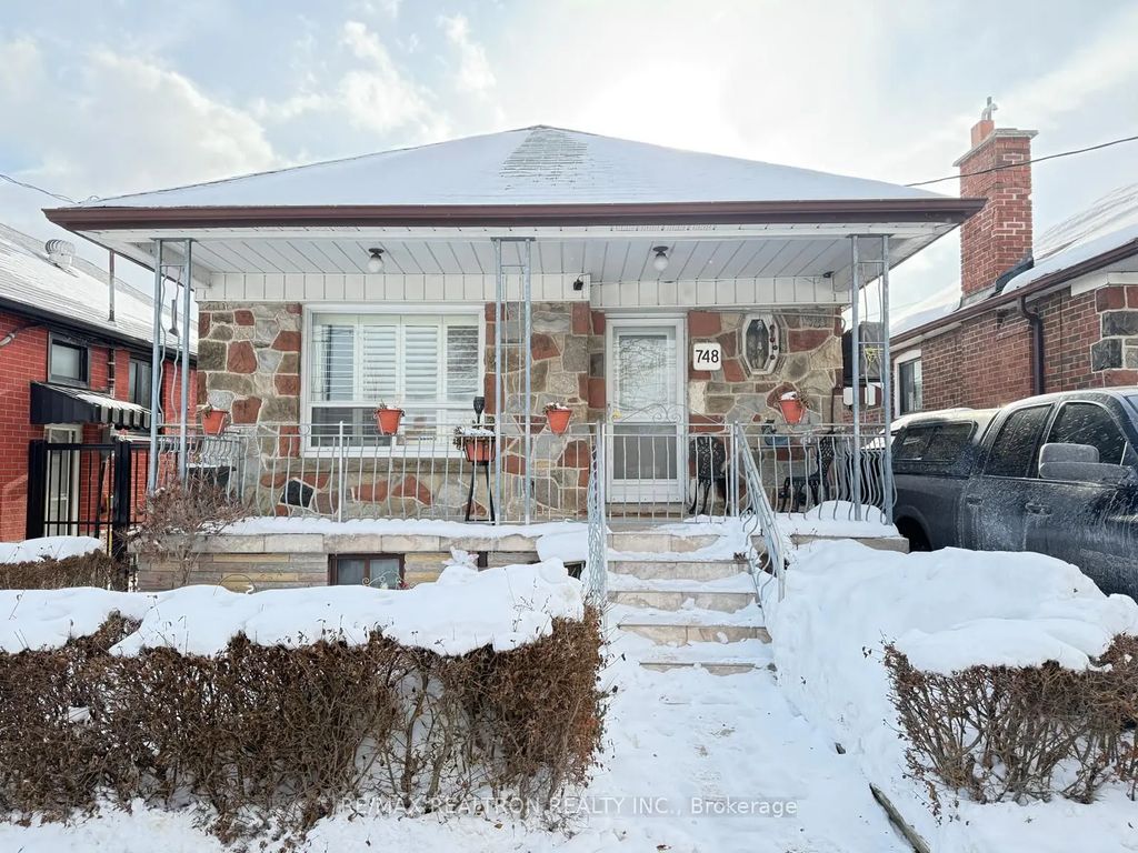 748 Vaughan Road, Toronto C03