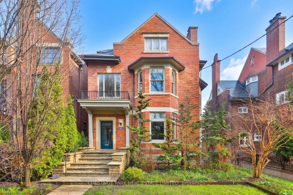 17 Elm Avenue, Toronto C09