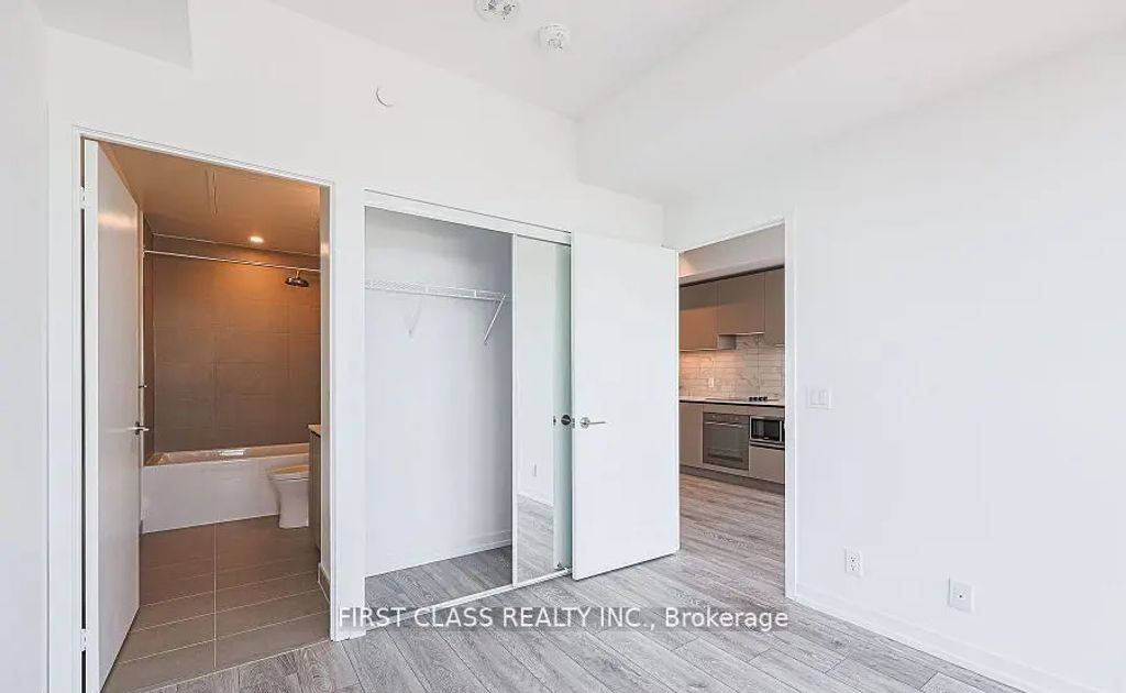 55 Mercer Street 3215, Toronto C01