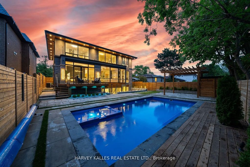 139 Newton Drive, Toronto C14