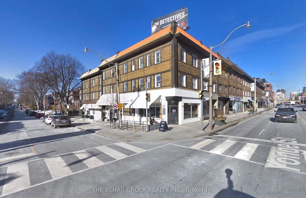 1094 Yonge Street, Toronto C02