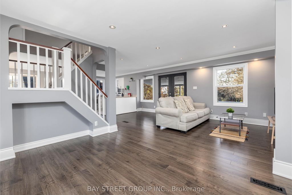 112 Bevdale Road, Toronto C07