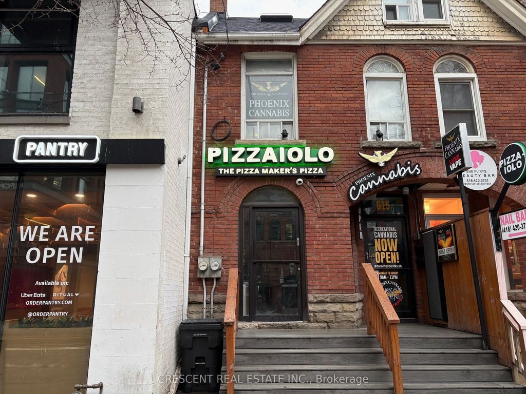 615 King Street W, Toronto C01