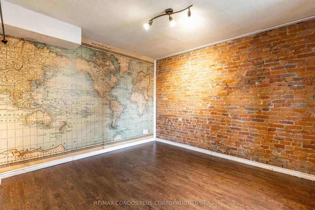 225 Gladstone Avenue 105, Toronto C01