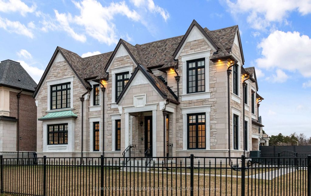 29 Ballyconnor Court, Toronto C15