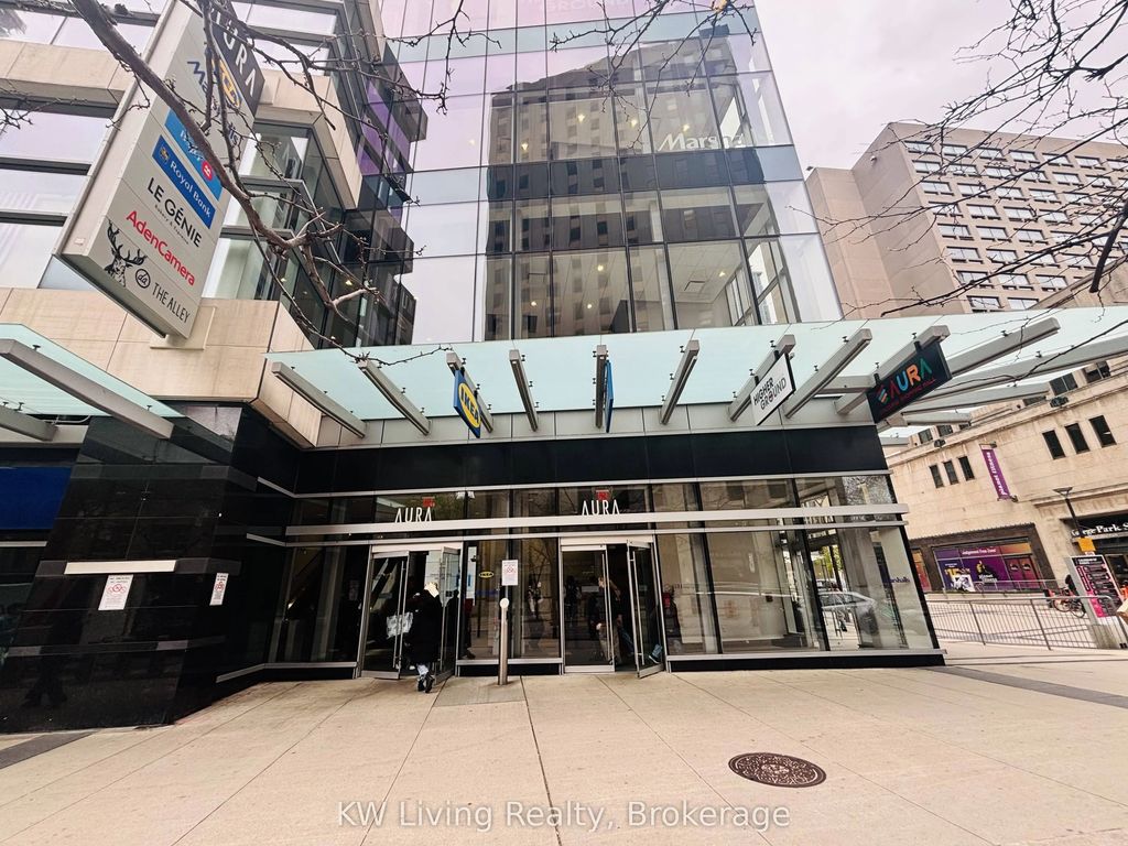 384 Yonge Street 74 And 75-concourse P1, Toronto C01