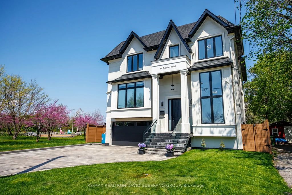 34 Dresden Road, Toronto C06