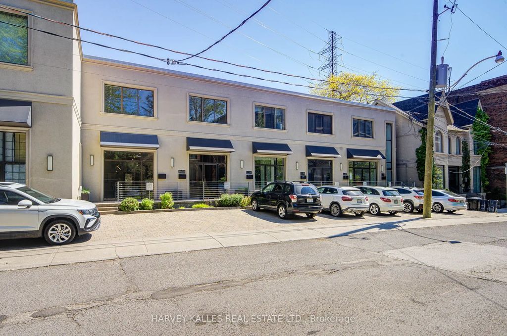 275 Macpherson Avenue 109, Toronto C02