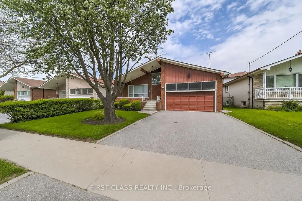 93 Peckham Avenue N3, Toronto C07