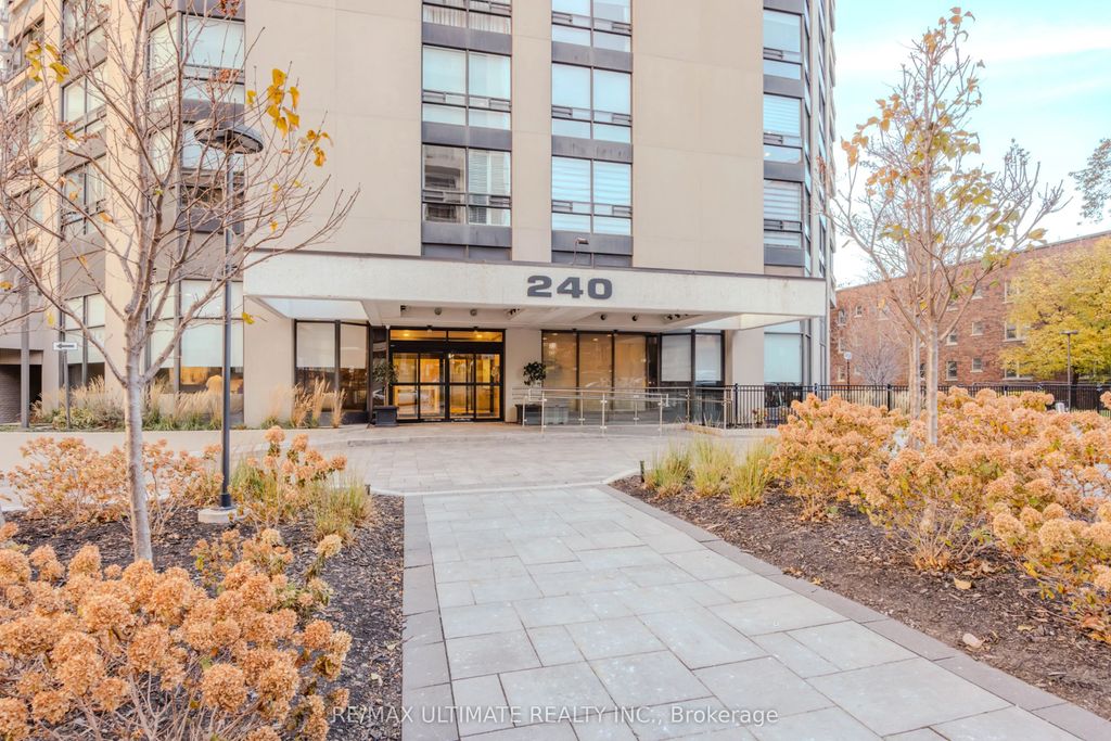 240 Heath Street W 201, Toronto C03