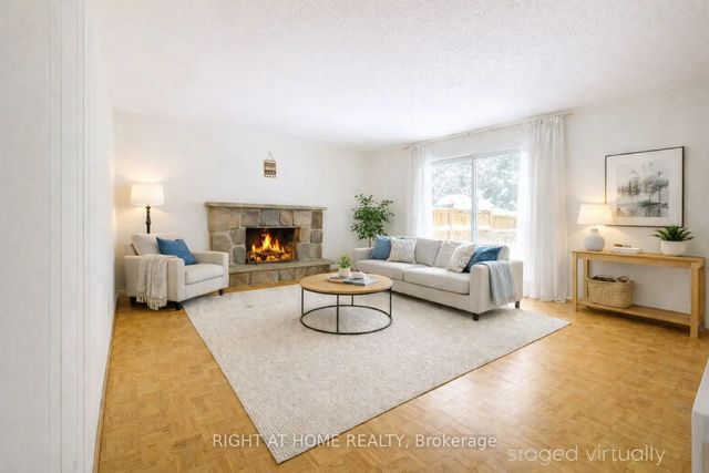 26 Rustywood Drive, Toronto C13