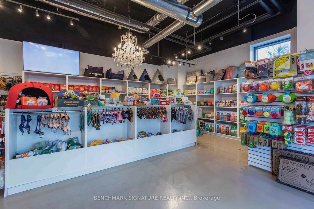 11 Fort York Blvd Boulevard, Toronto C01