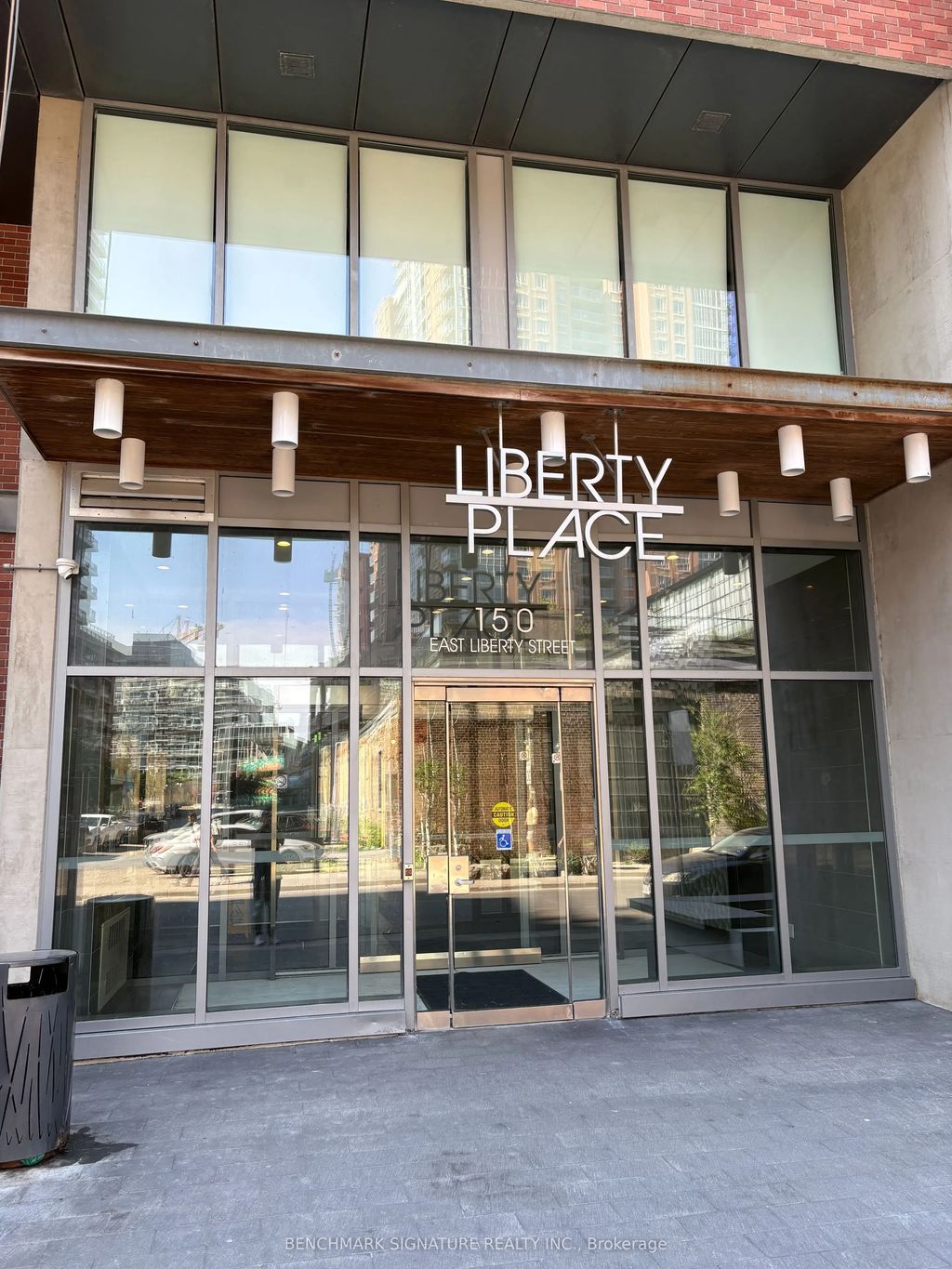 150 East Liberty Street 1216, Toronto C01