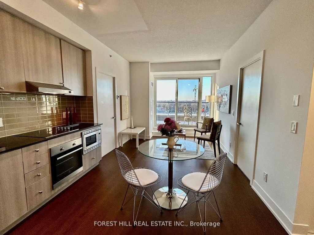 7 Kenaston Garden 716, Toronto C15