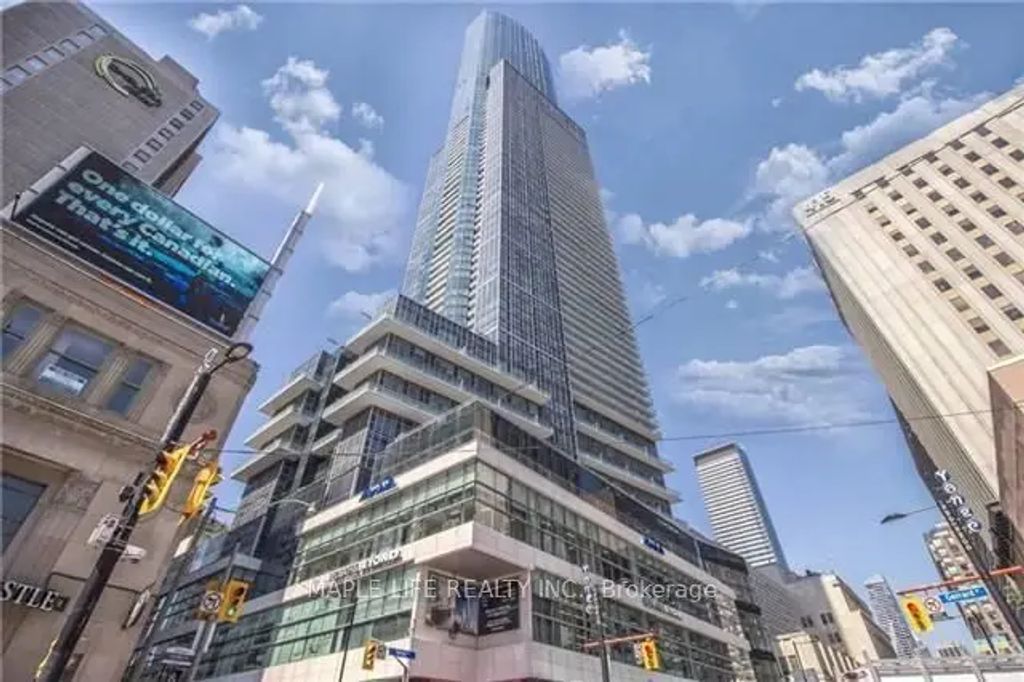388 Yonge Street 6110, Toronto C01
