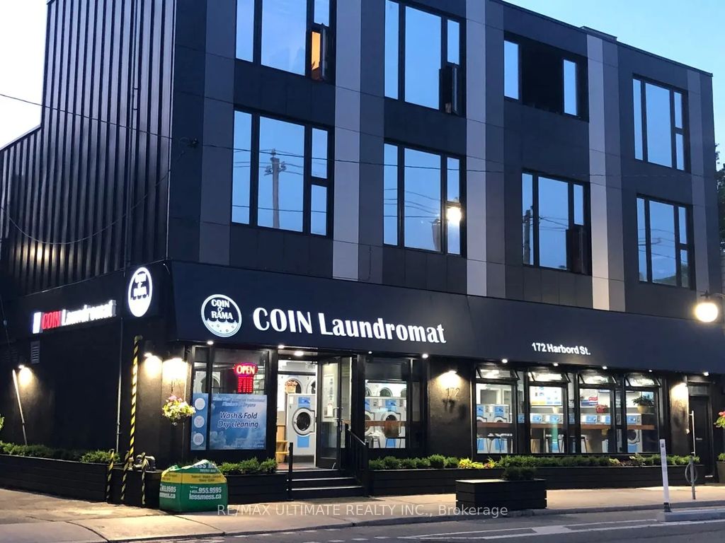 172 Harbord Street, Toronto C01