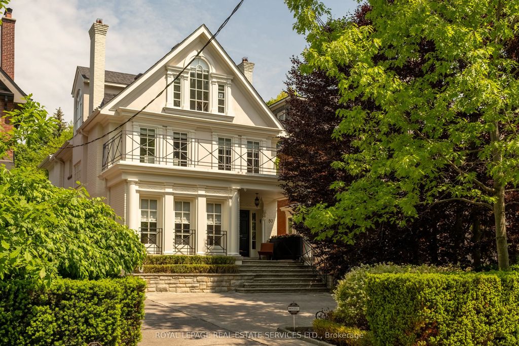 80 Binscarth Road, Toronto C09