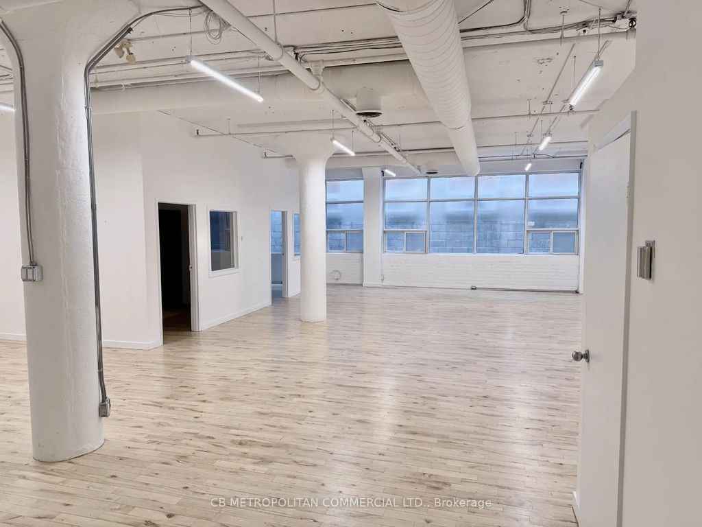 626 King Street W 202, Toronto C01