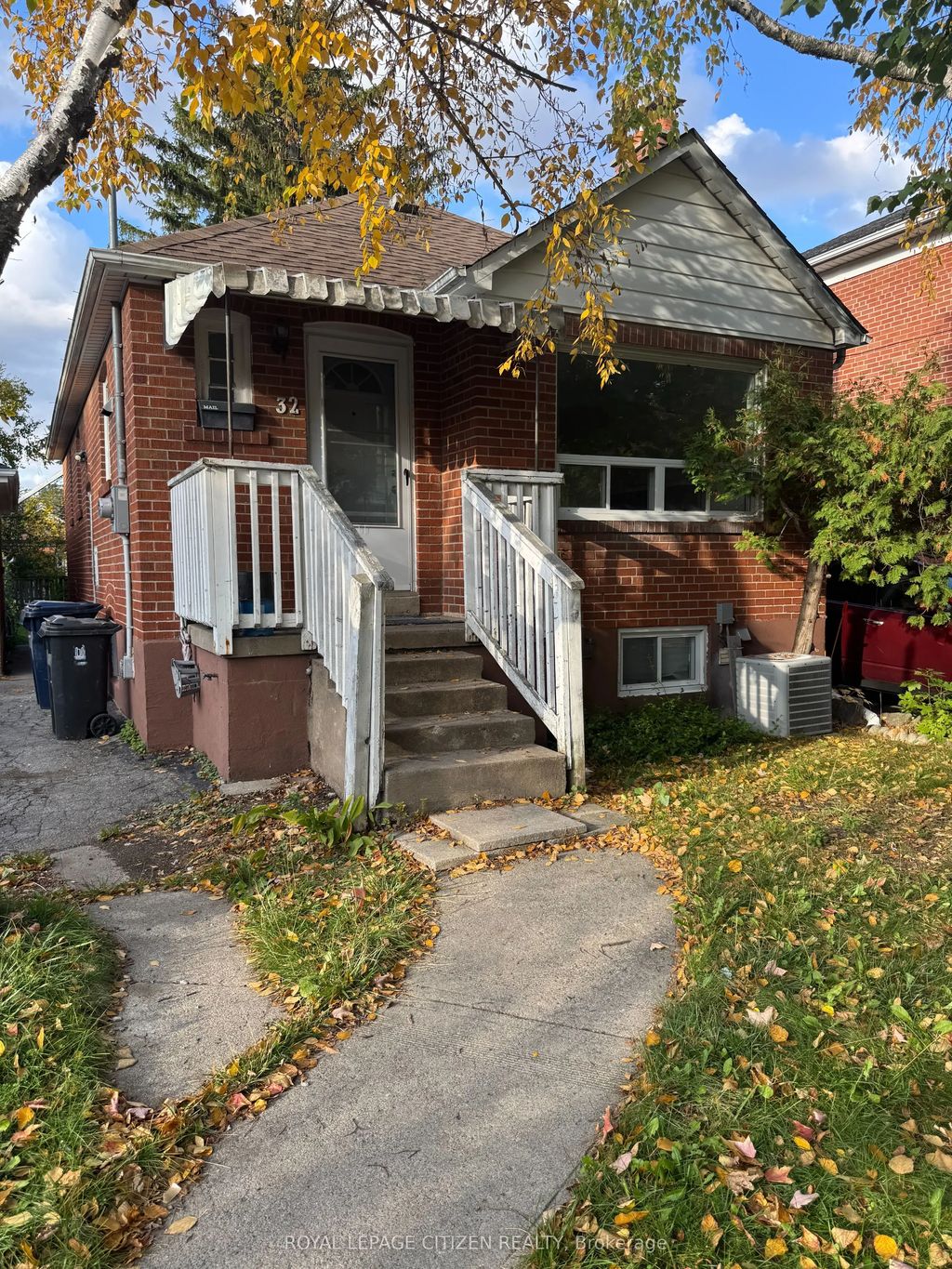 32 Newton Drive, Toronto C14