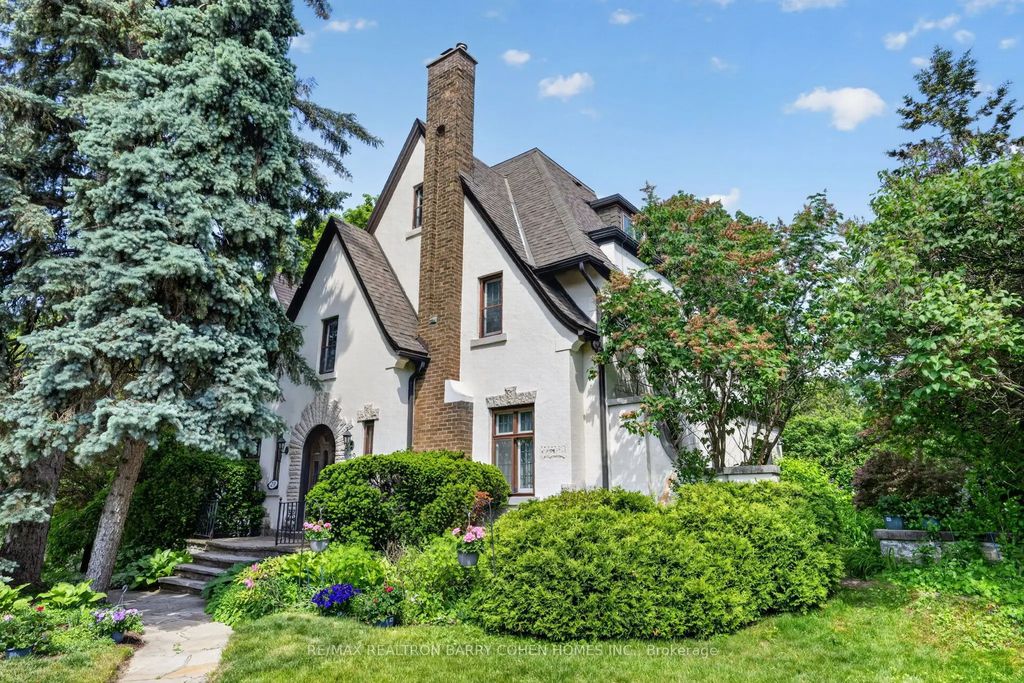 29 Strathgowan Crescent, Toronto C04