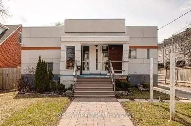 89 Finch Ave East Avenue, Toronto C14