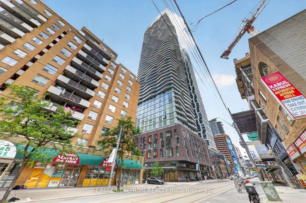 100 Dalhousie Street 3312, Toronto C08