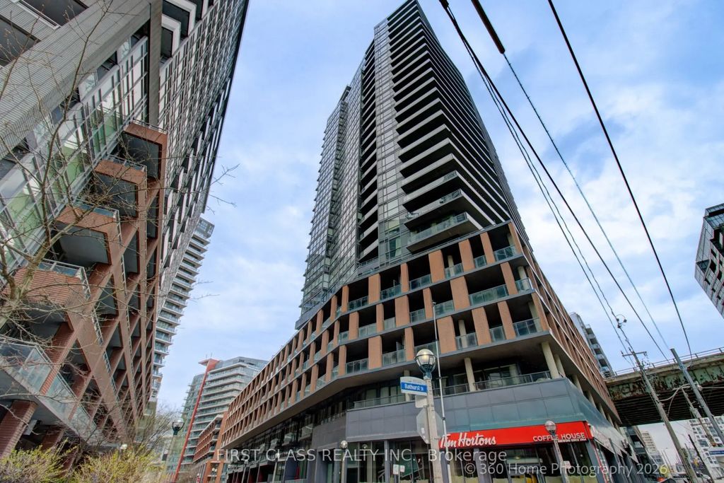 20 Bruyeres Mews 1610, Toronto C01