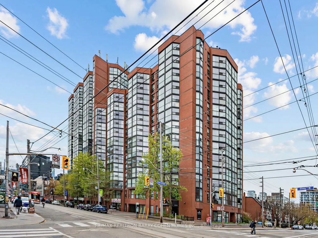 725 King Street W 303, Toronto C01