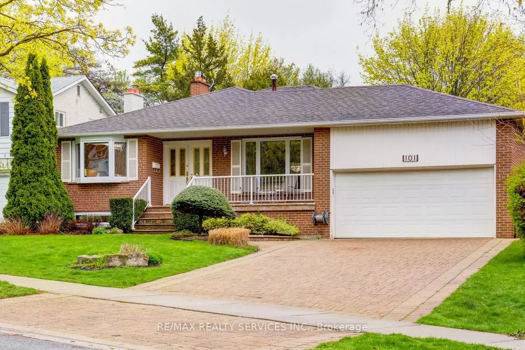 101 George Henry Boulevard, Toronto C15