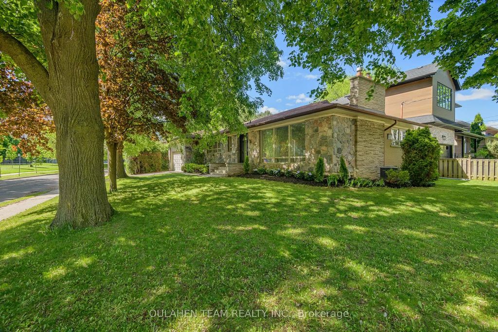55 Foxwarren Drive, Toronto C15