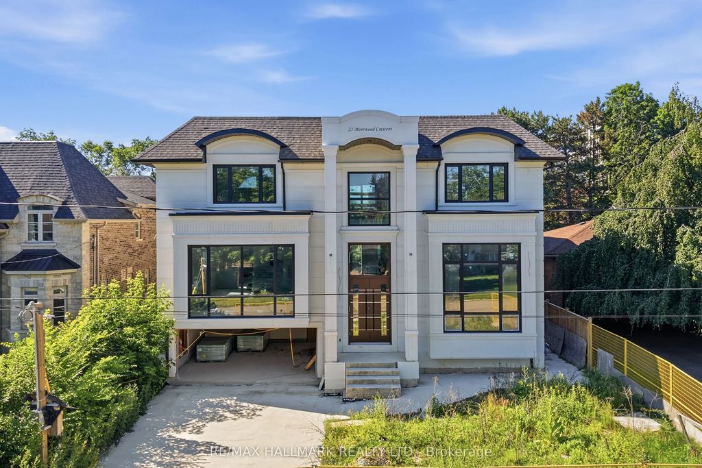 23 Morewood Crescent, Toronto C15