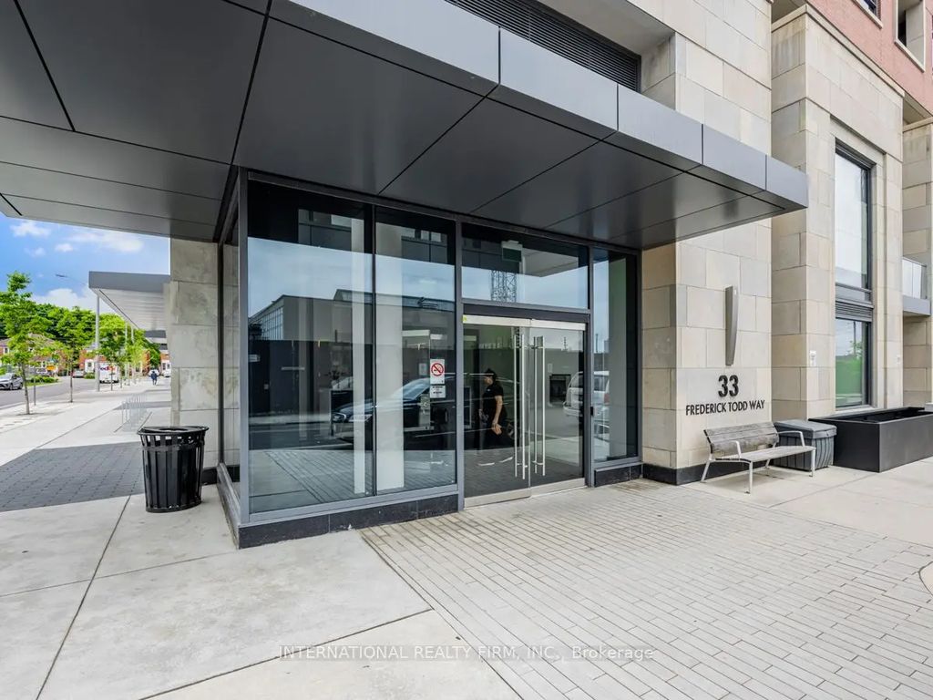 33 Frederick Todd Way W 207, Toronto C11