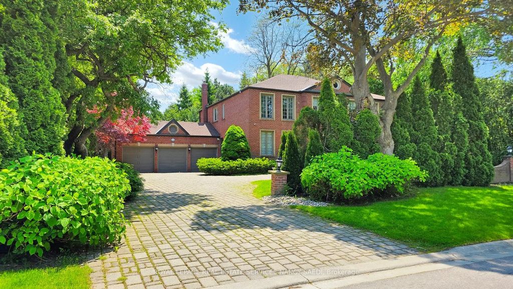 21 Forest Heights Boulevard, Toronto C12