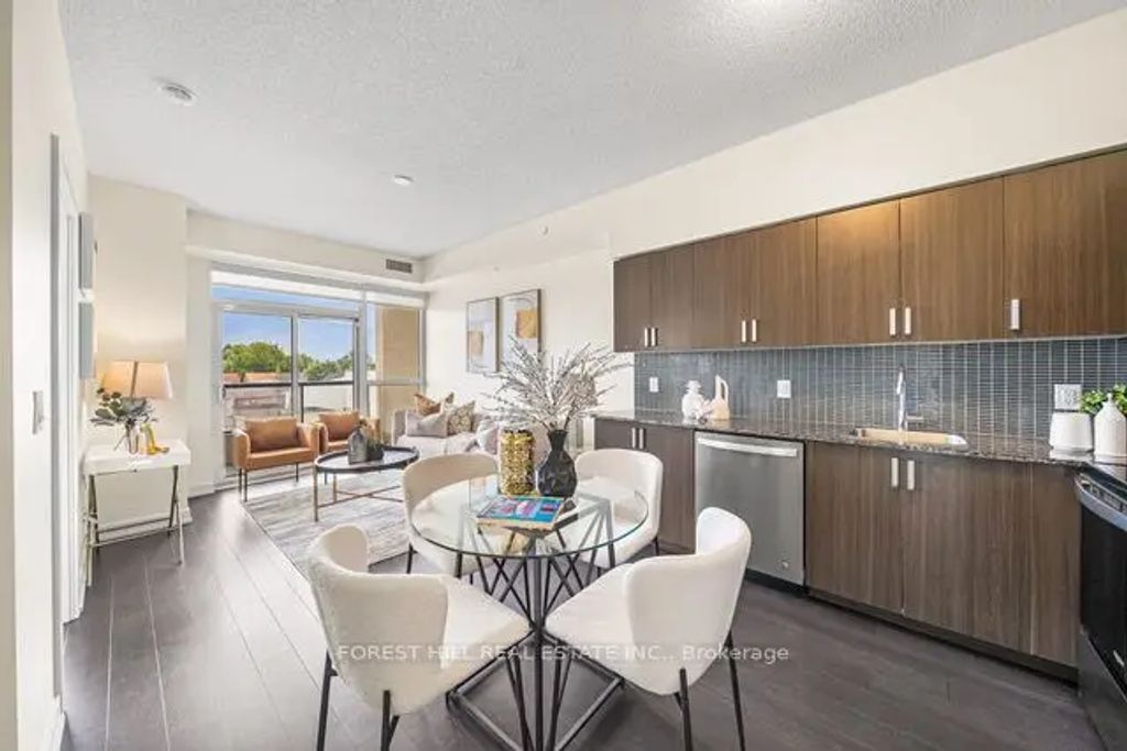 1603 Eglinton Avenue W 319, Toronto C03
