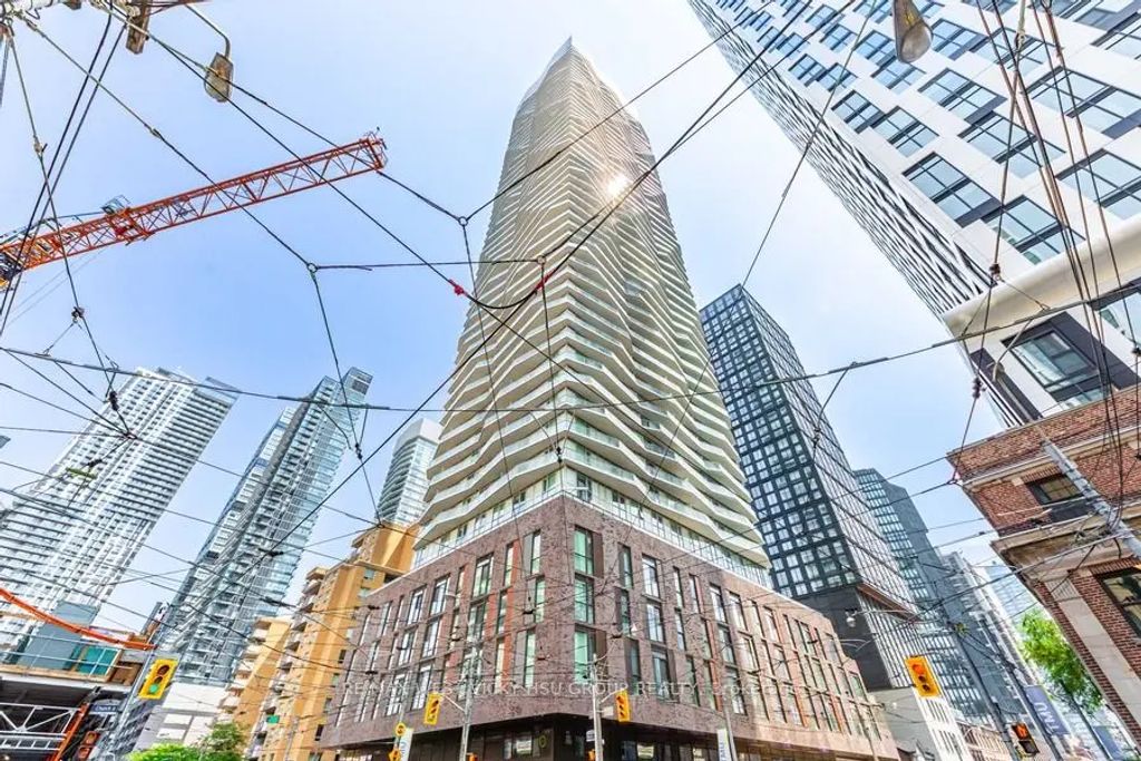 100 Dalhousie Street 3301, Toronto C08