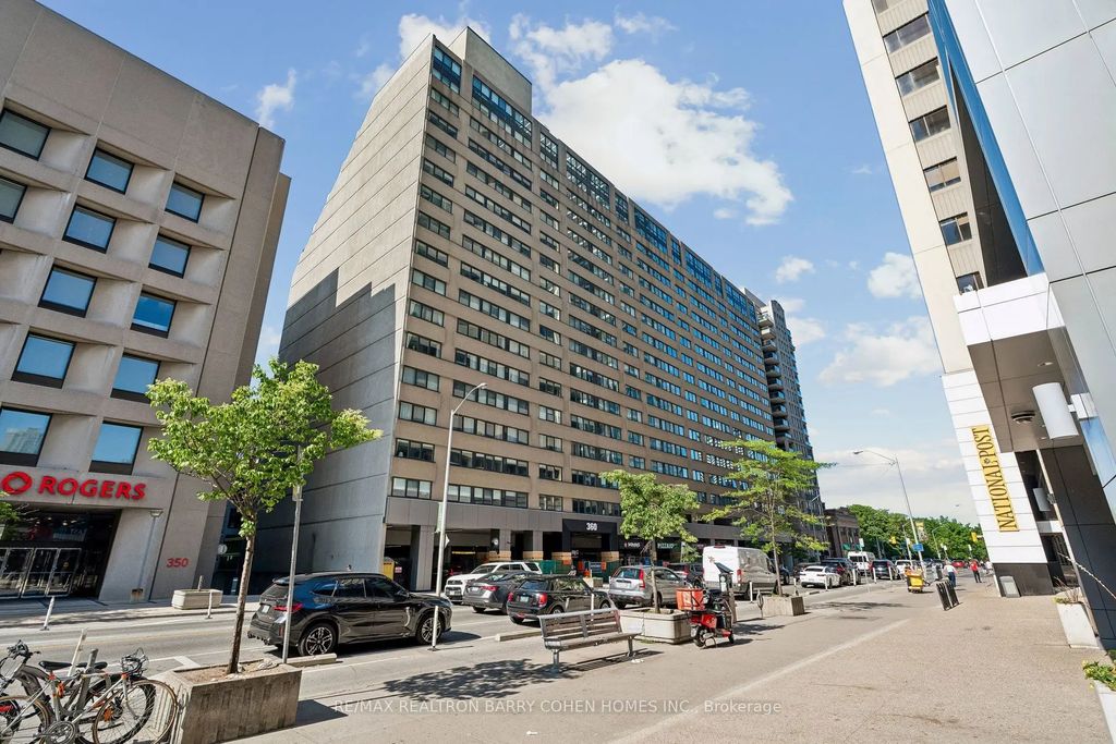 360 Bloor Street E 301, Toronto C09