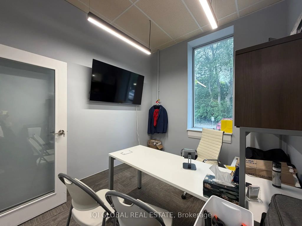 60 Scarsdale Road 112 (office 2), Toronto C13