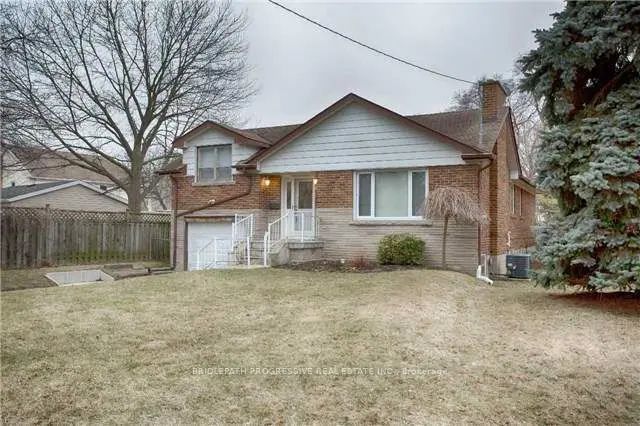 289 Burnett Avenue, Toronto C07