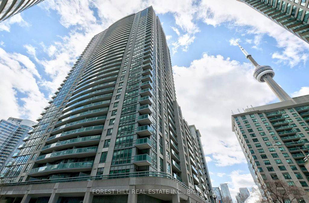 19 Grand Trunk Crescent 306, Toronto C01