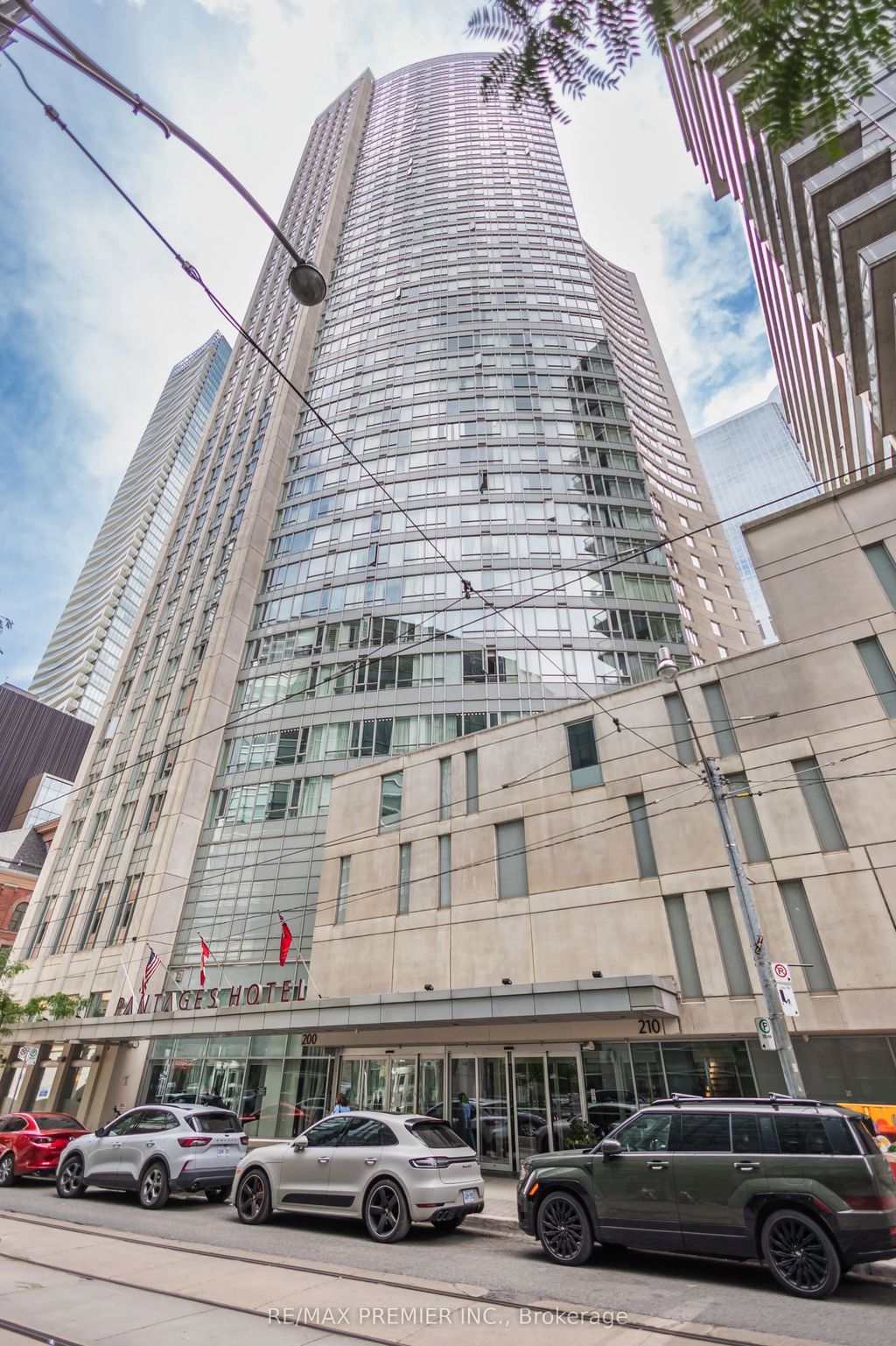 210 Victoria Street 4407, Toronto C08