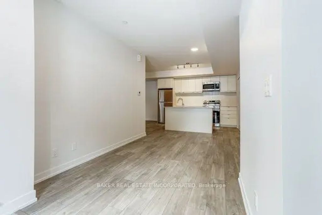 39 Farmstead Road 111, Toronto C12