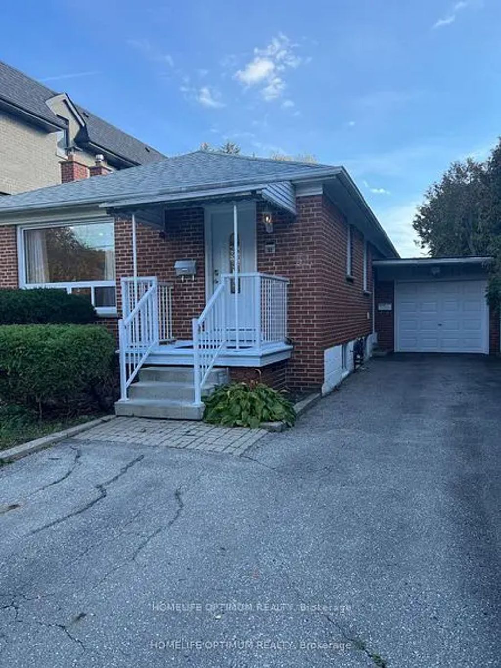 51 Northwood Drive, Toronto C14