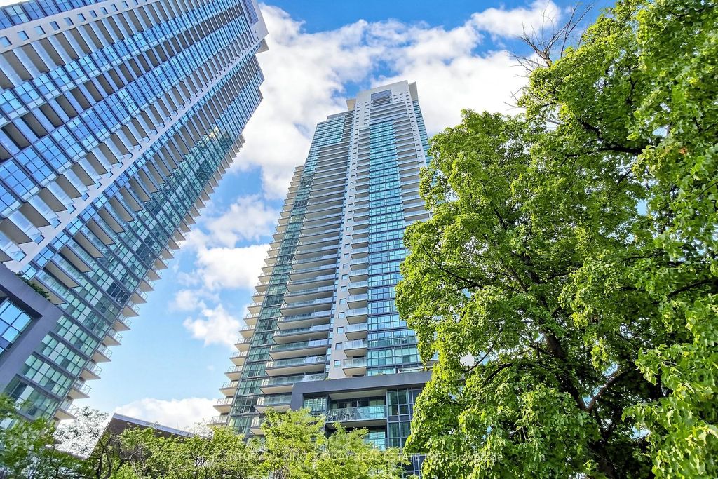5168 Yonge Street Lph101, Toronto C07