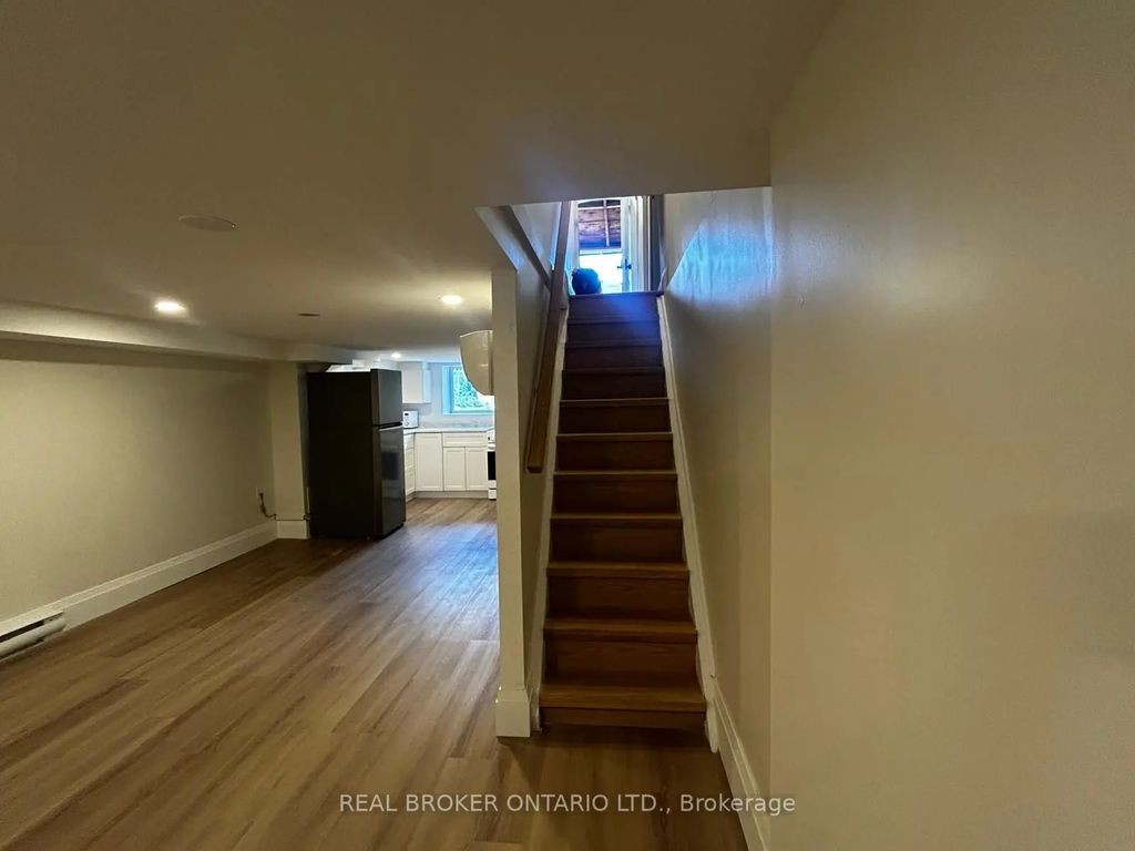 659 Vaughan Road 3, Toronto C03